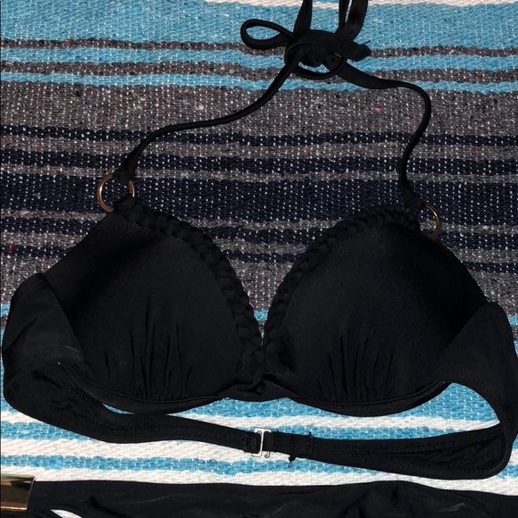 Xhilaration Black Swimsuit Set 🖤 - Picture 2 of 5